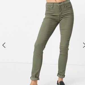 Green Denim Jeans by Levi’s | High rise skinny fit